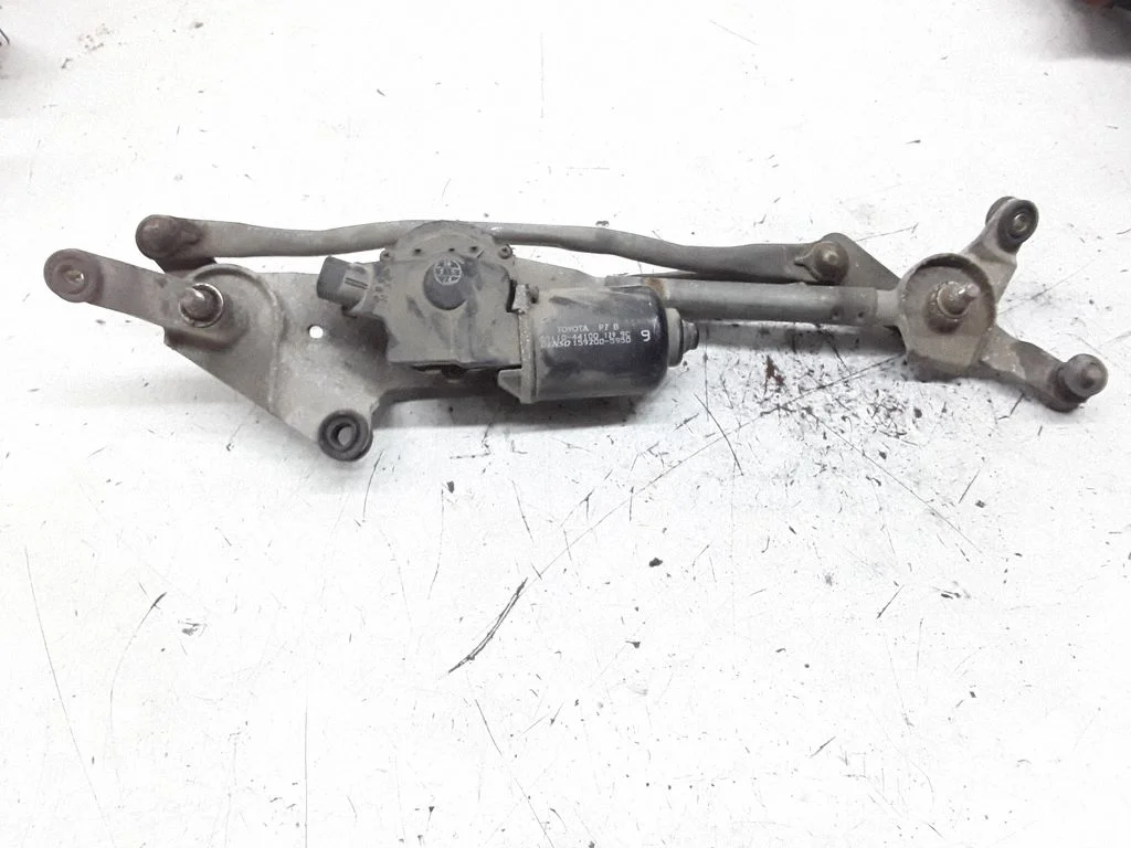 Front wiper linkage and motor – Toyota Avensis Verso (2001-2009)