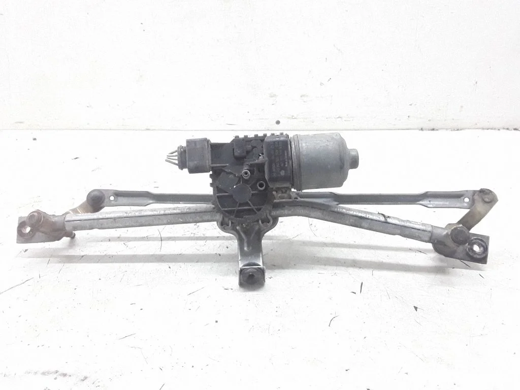 Front wiper linkage and motor – Skoda Fabia Mk1 (6Y) (1999-2007)
