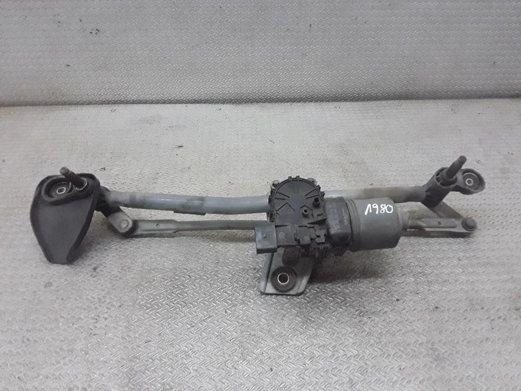 Mechanizm wycieraczek z silniczkiem – Opel Astra H (2004-2012)