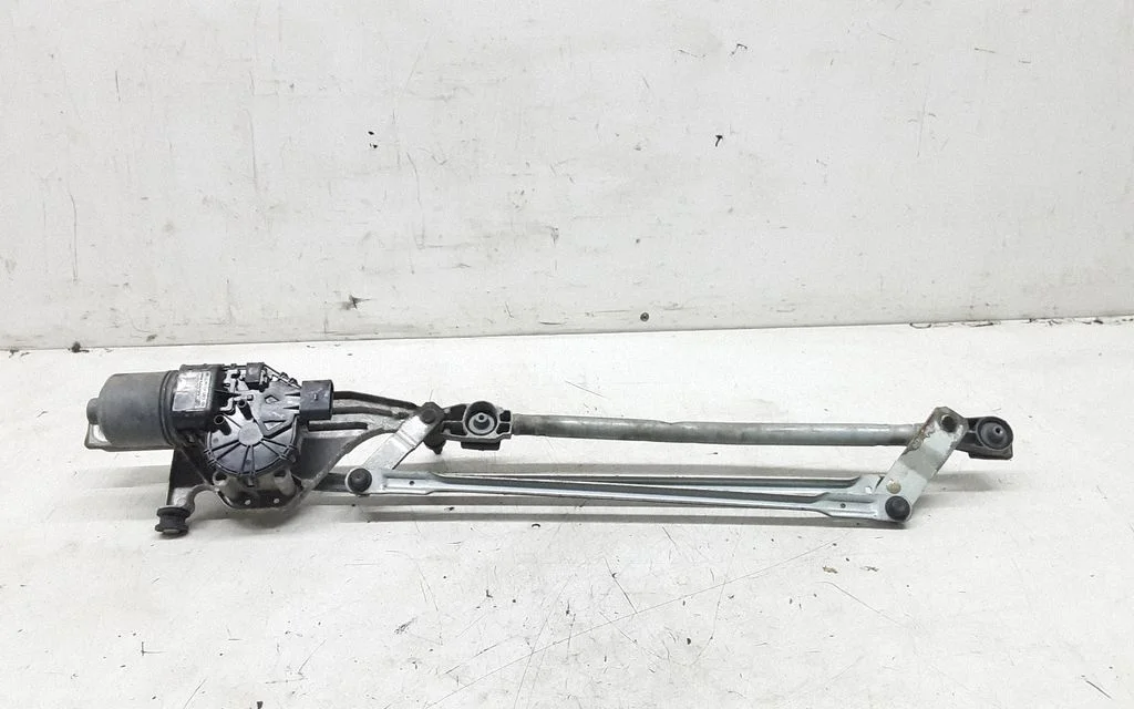 Kojameeste mehhanismi komplekt 4M5117504AB