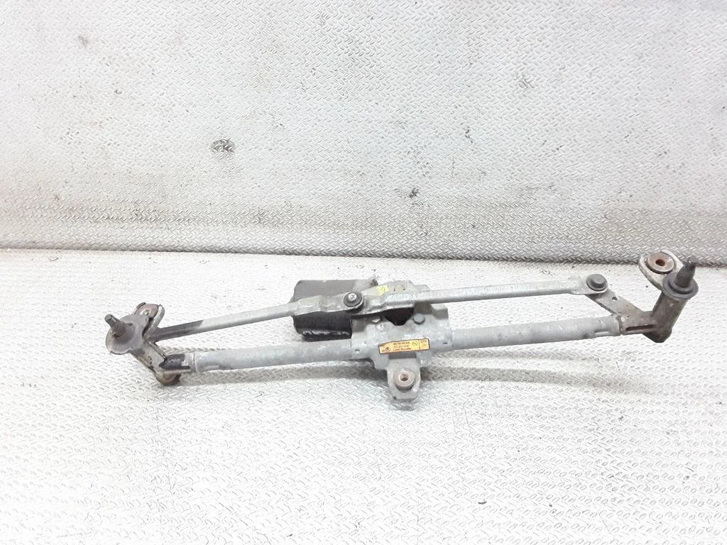 Front wiper linkage and motor – Skoda Octavia Mk1 (1U) (1996-2004)