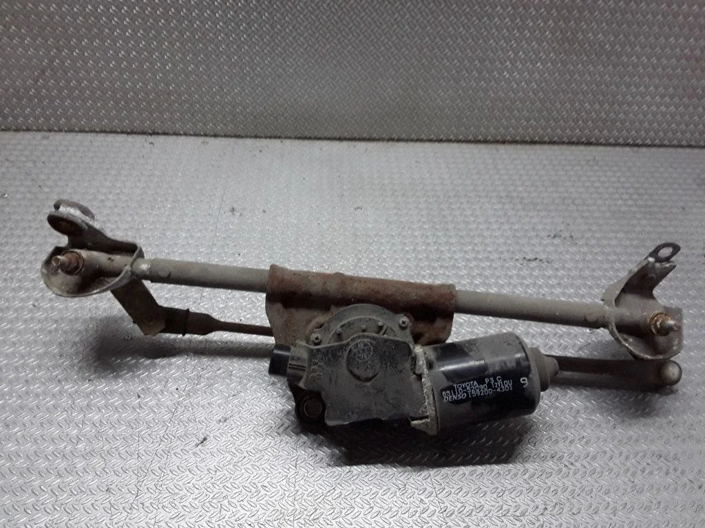 Mechanizm wycieraczek z silniczkiem – Toyota Yaris Verso (1999-2005)