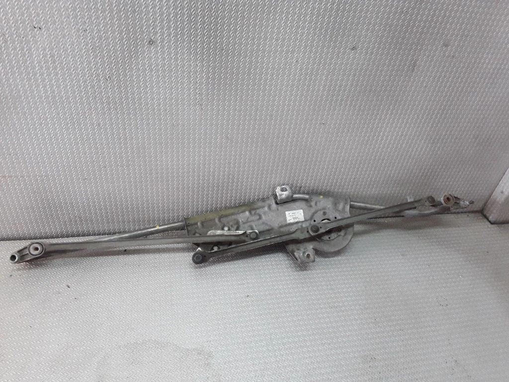 Front wiper linkage and motor – Ford Galaxy (2000-2006)
