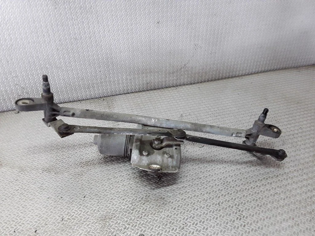 Front wiper linkage and motor – Citroen C5 (2005-2008)