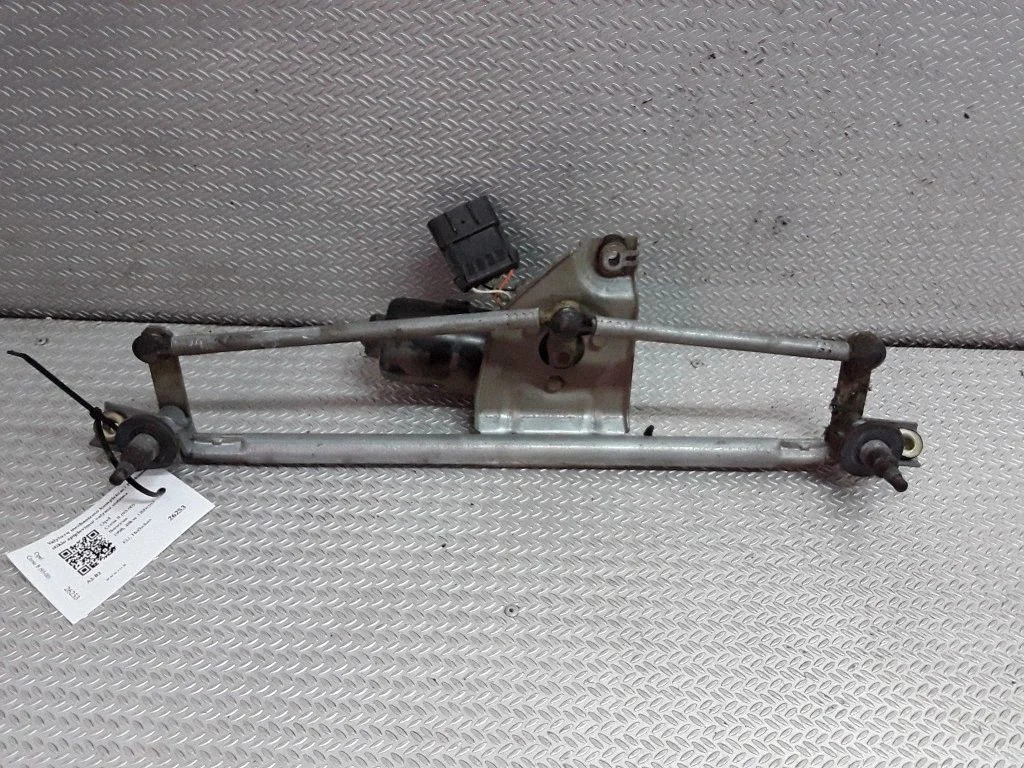Front wiper linkage and motor – Opel Corsa B (1993-2000)