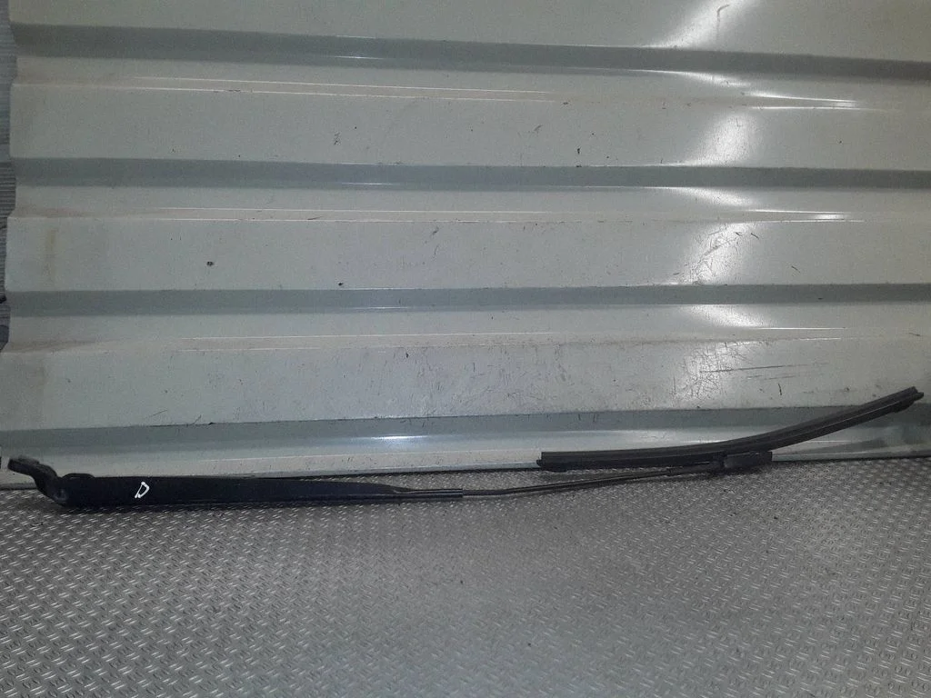 Esiklaasi kojamees 9681836880