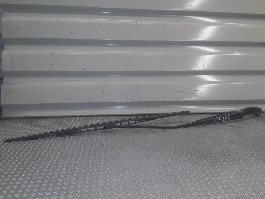 Windshield/front glass wiper blade – Volkswagen Transporter - Caravelle T5 (2003-2015)