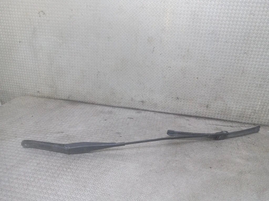 Esiklaasi kojamees 4M5117526CC