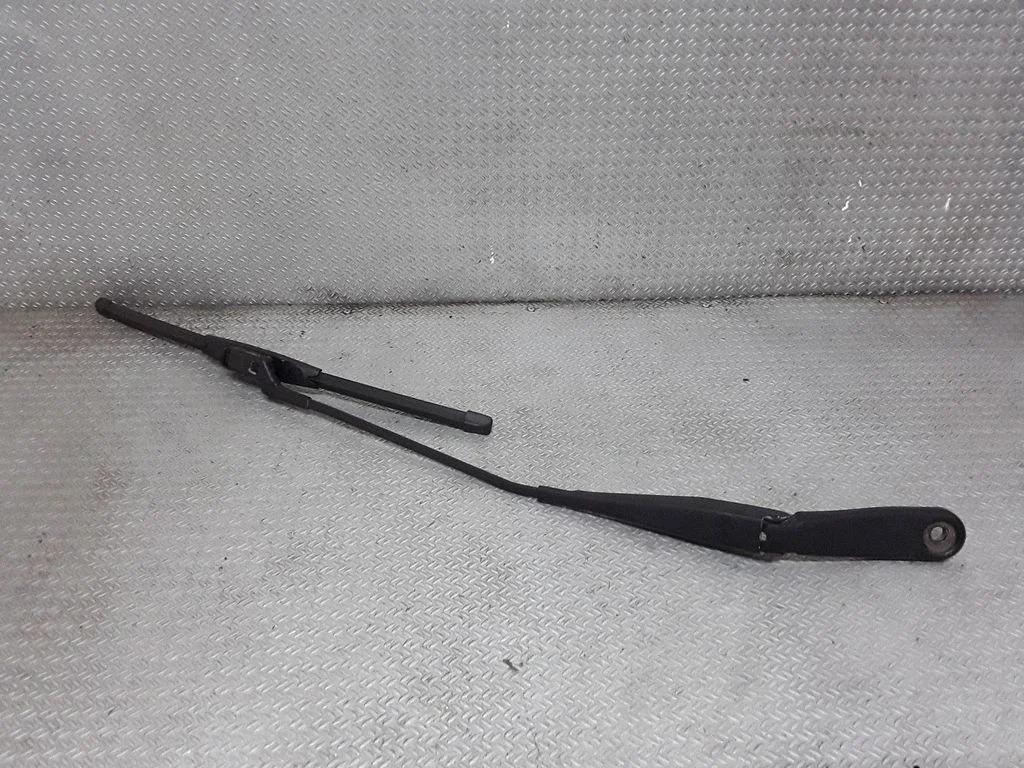 Windshield/front glass wiper blade – Ford Mondeo MK IV (2007-2014)