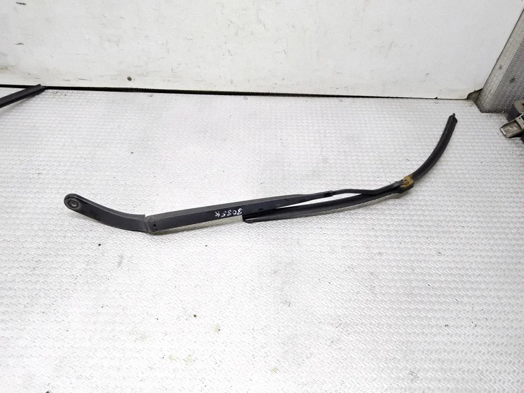 Windshield/front glass wiper blade – Renault Scenic II - Grand scenic II (2003-2006)