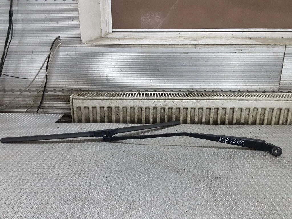 Windshield/front glass wiper blade – Renault Modus (2004-2007), front left