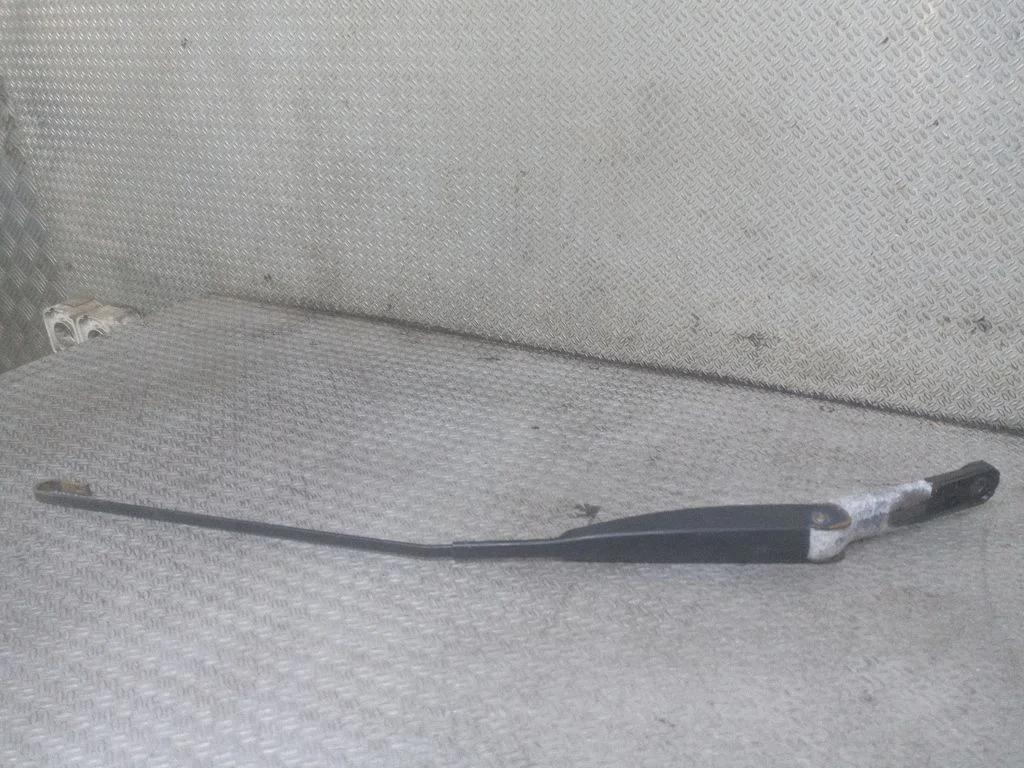 Front wiper blade arm – Fiat Panda II (2003-2012), left