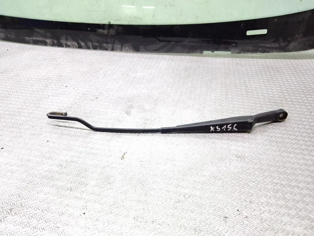 Front wiper blade arm – Skoda Superb B5 (3U) (2001-2008)
