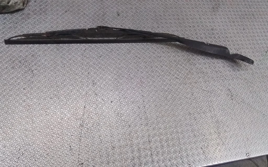Front wiper blade arm – Mini One - Cooper R50 - 53 (2001-2006)
