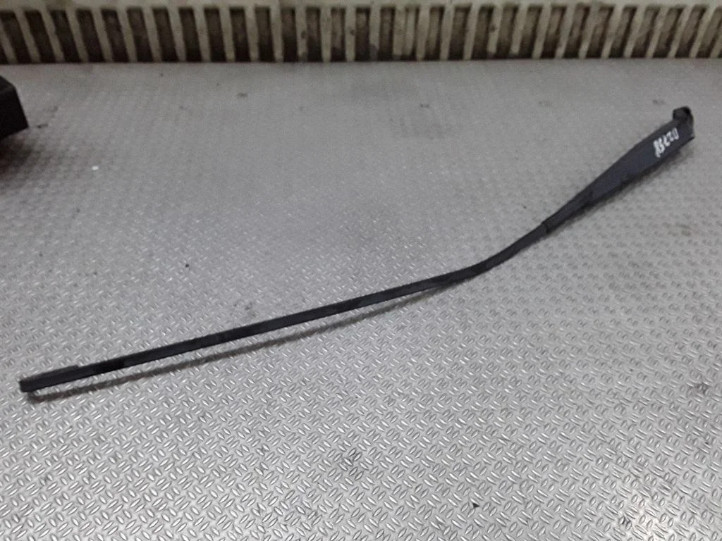 Esiklaasi kojameeste kang 5Z0955410A