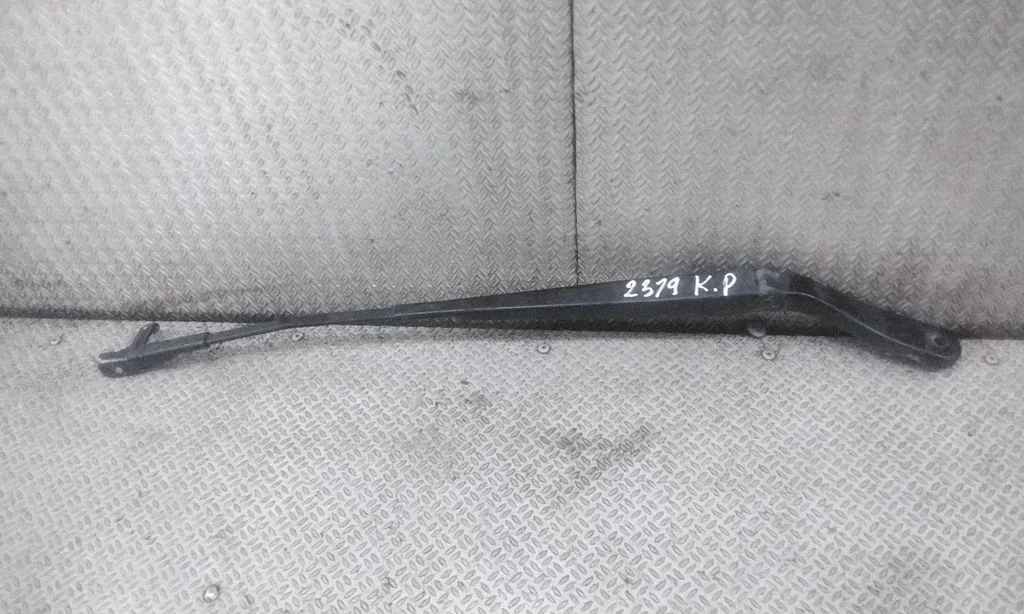 Priekšējā stikla tīrītāja svira BP4KBFL