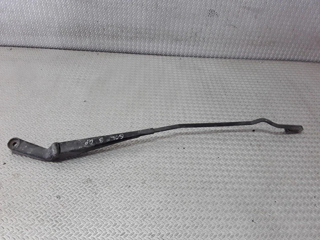 Front wiper blade arm – Volkswagen Golf III (1992-1997)