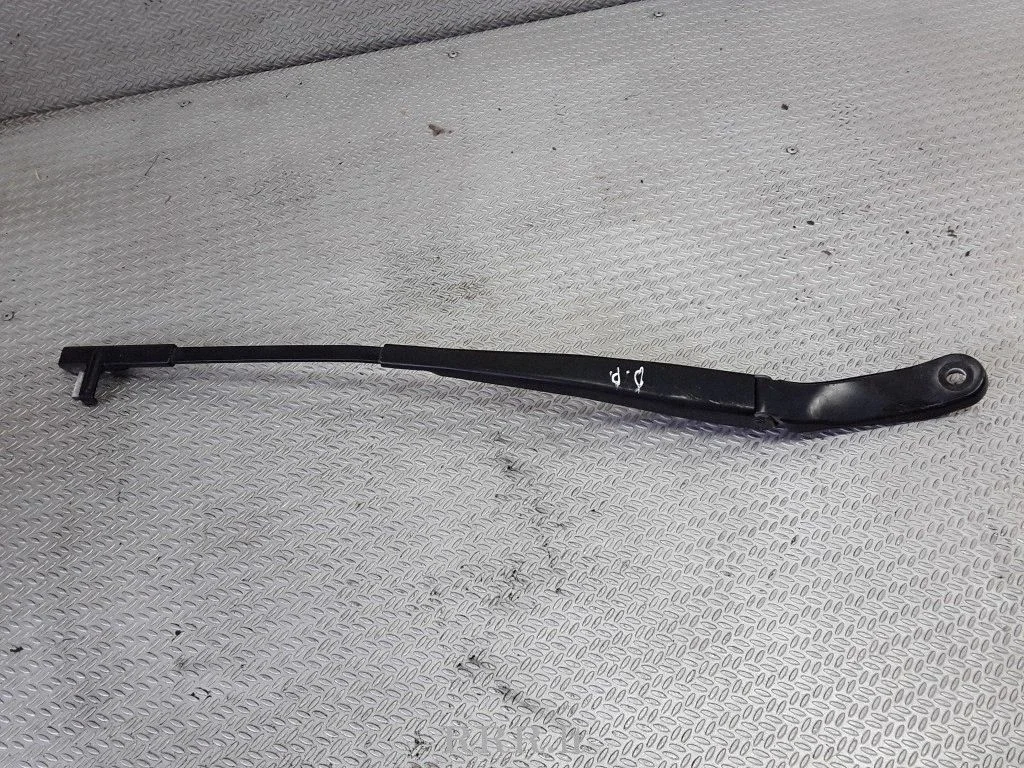 Front wiper blade arm – Seat Alhambra (Mk1) (1996-2010)
