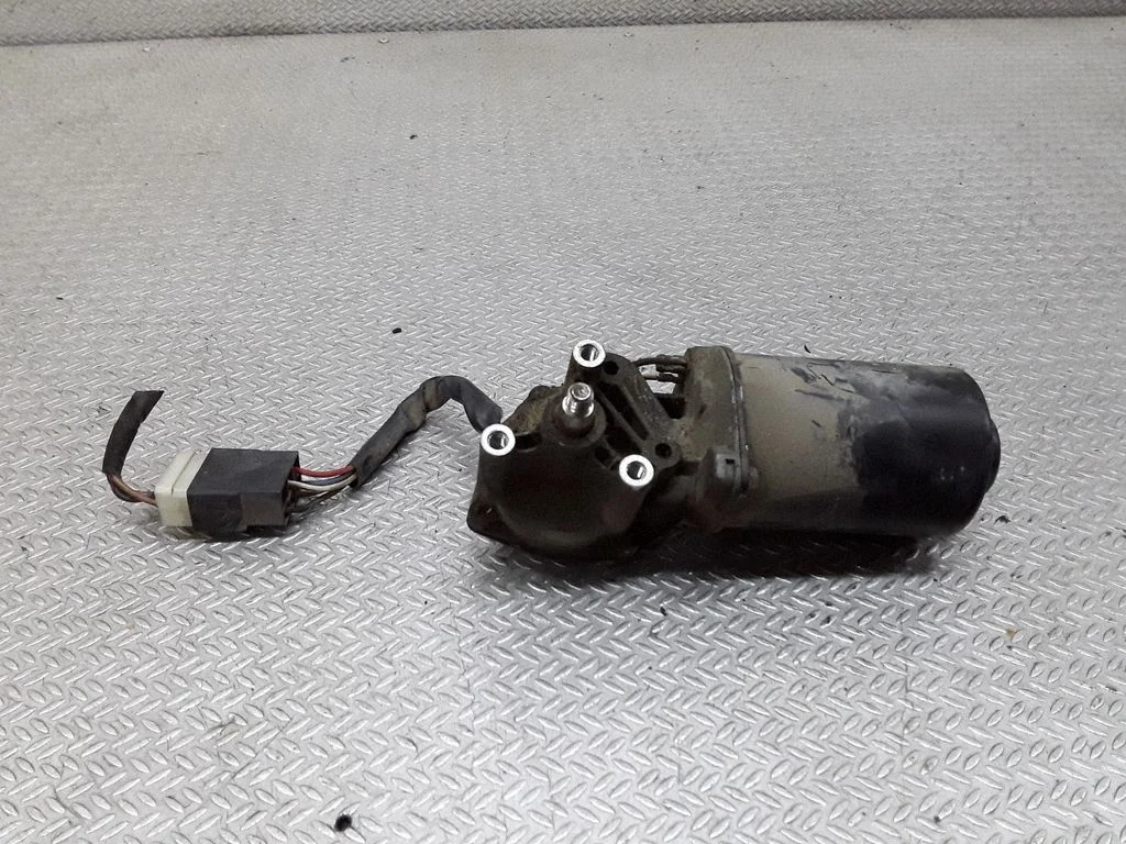 Wiper motor – Mercedes-Benz Vito Viano W638 (1996-2003)