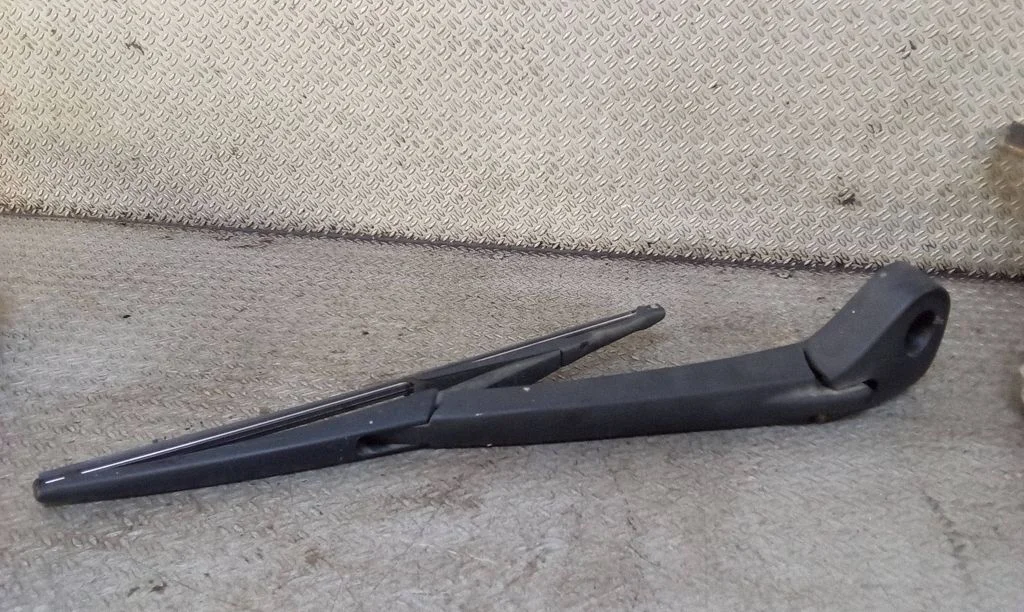 Rear wiper blade – Renault Modus (2004-2007)