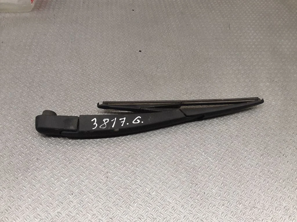 Tagaklaasi kojamees 80012977B