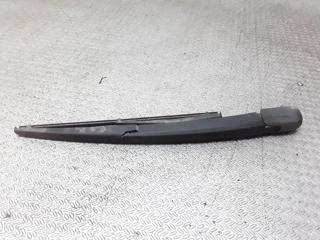 Rear wiper blade – Toyota Corolla Verso AR10 (2004-2009)