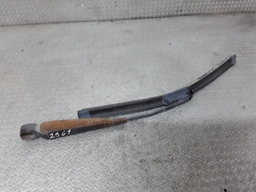 Rear wiper blade – Chrysler Grand Voyager IV (2001-2007)