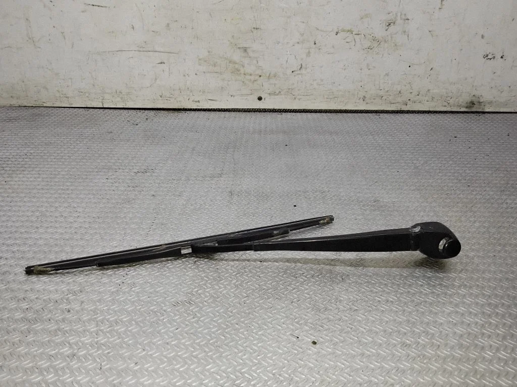 Rear wiper blade – Volkswagen Bora (1998-2005)