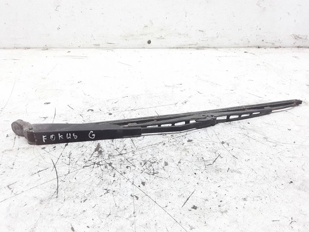 Rear wiper blade