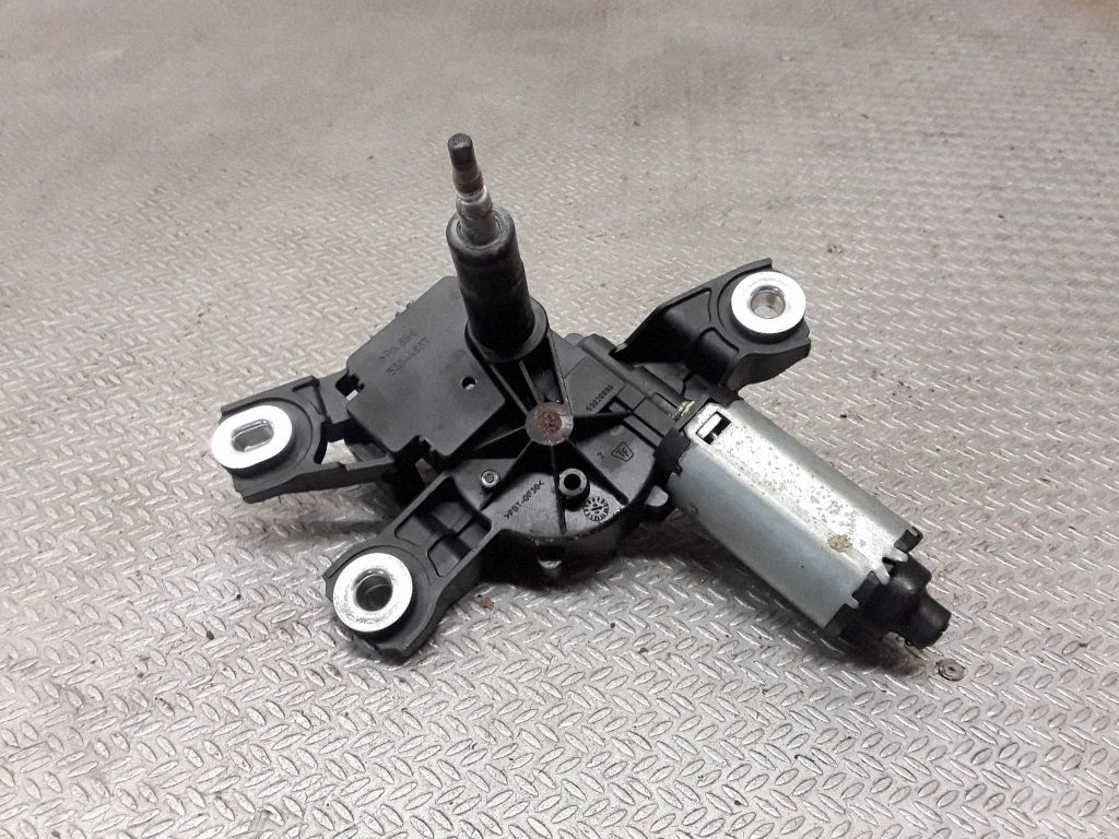 Rear window wiper motor – Volkswagen Passat CC (2008-2016)