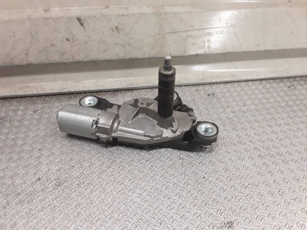 Rear window wiper motor – Ford S-MAX (2006-2015)