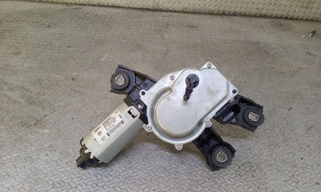 Rear window wiper motor – Volkswagen Passat CC (2008-2016)