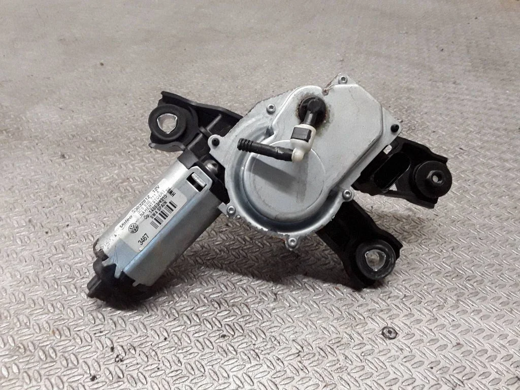Rear window wiper motor – Volkswagen Passat B6 (2005-2010)