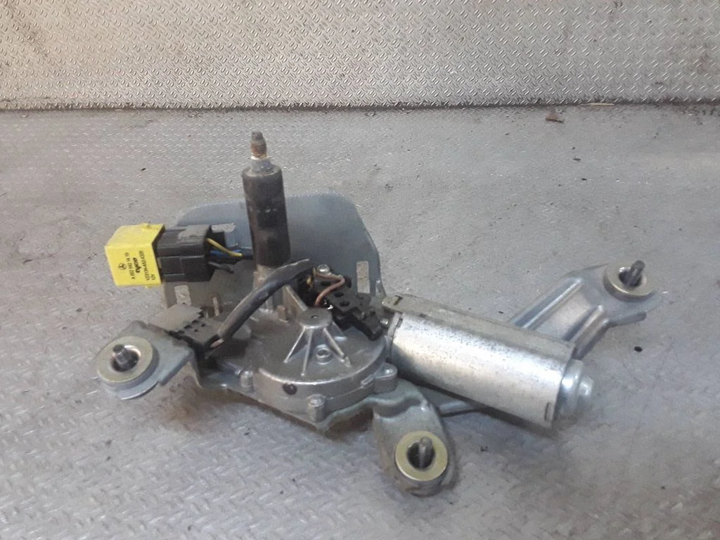 Rear window wiper motor – Mercedes-Benz ML-Class W163 (1997-2005)