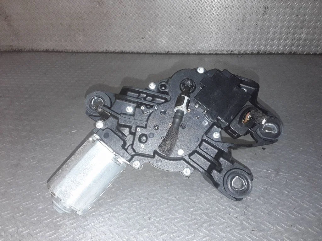 Rear window wiper motor – Volkswagen Golf Plus (2005-2013)