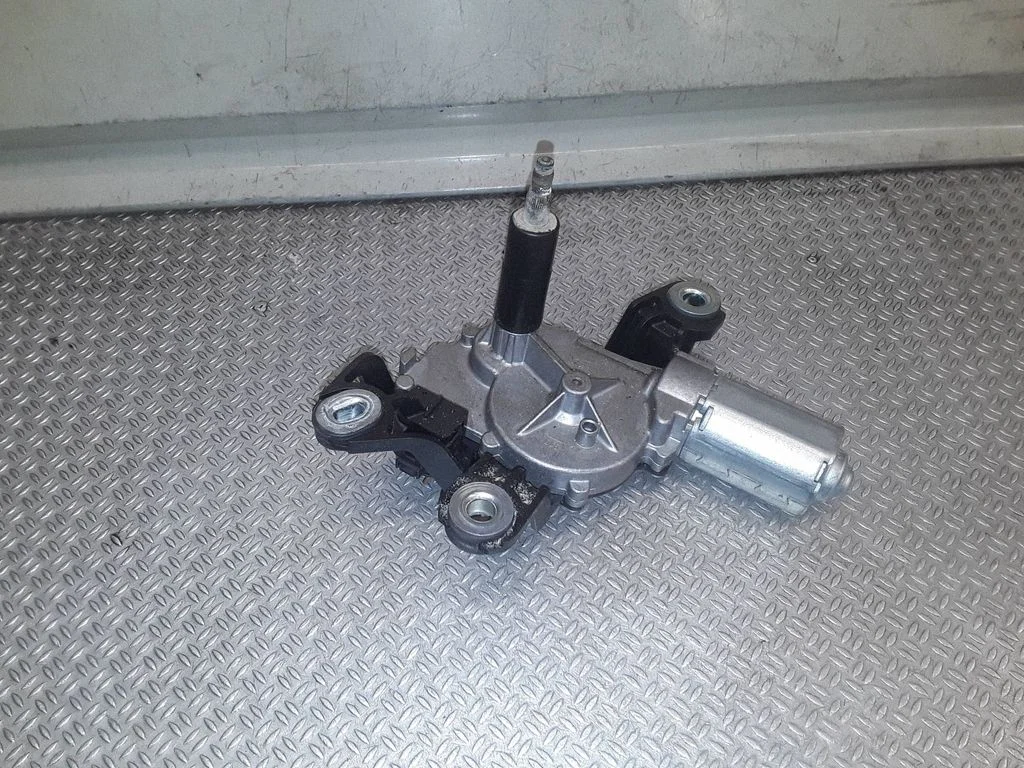 Tagaklaasi kojamehe mootor – Volkswagen Golf Plus (2005-2013)