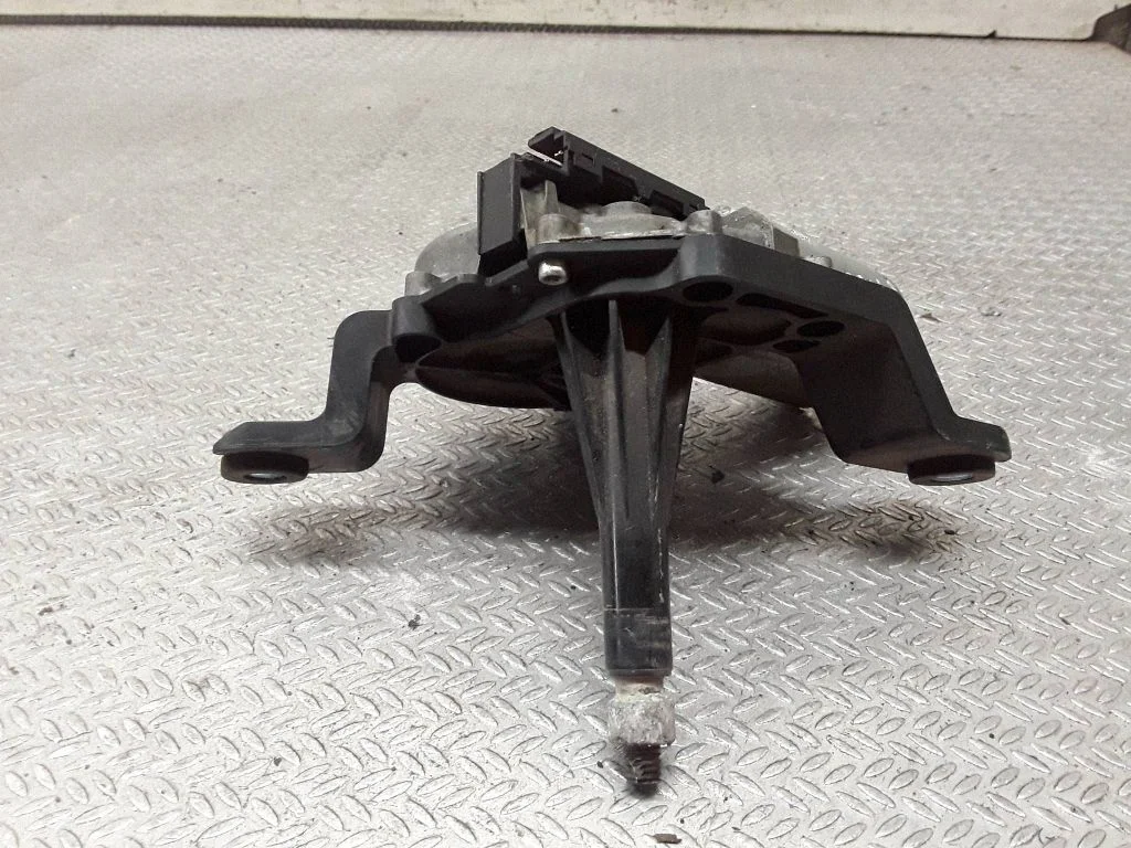 Rear window wiper motor – Opel Insignia A (2008-2017)
