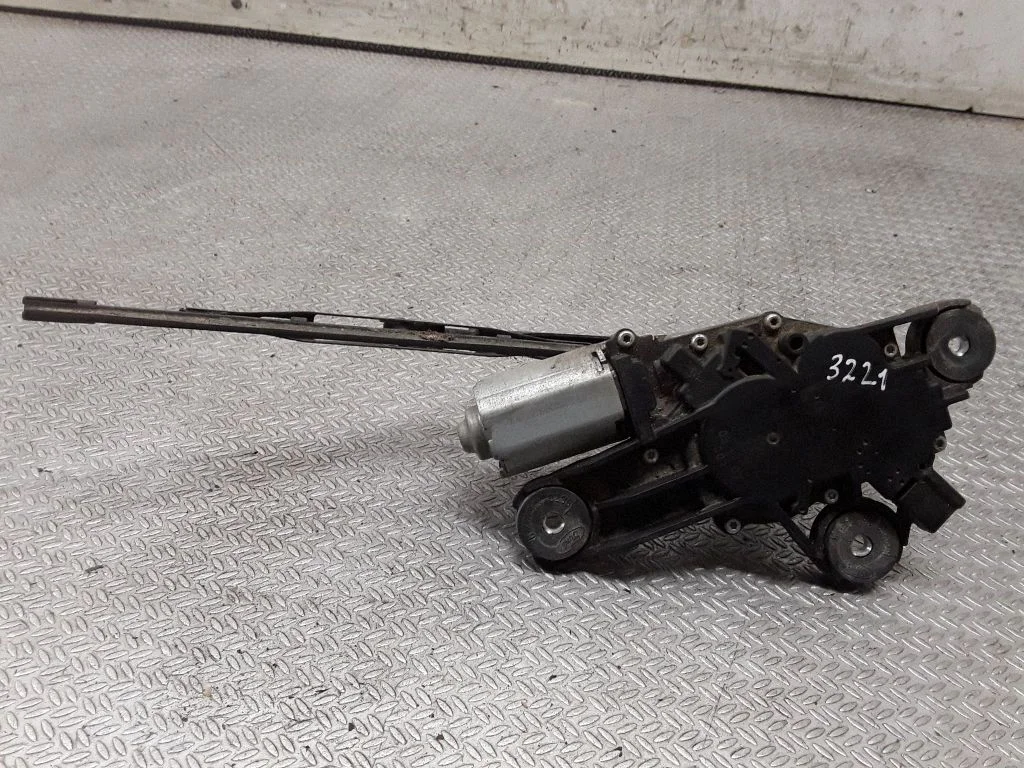 Tagaklaasi kojamehe mootor – Ford Focus C-MAX (2003-2010)