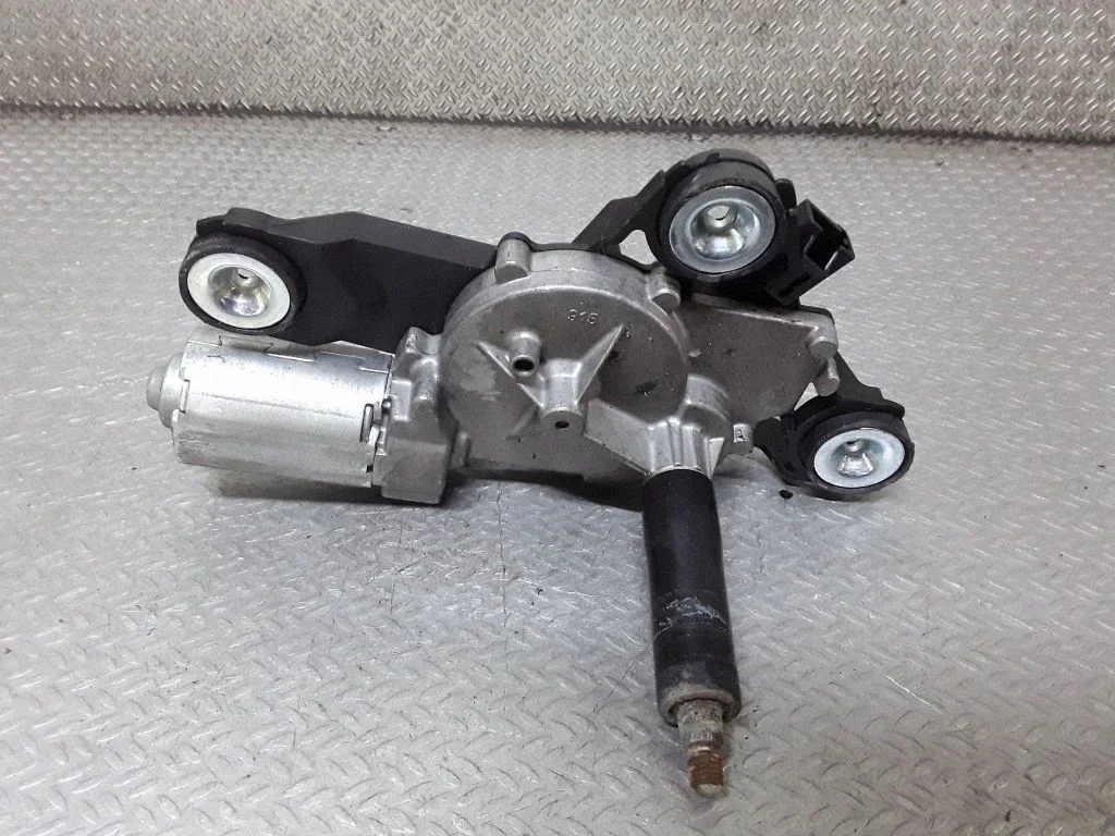 Rear window wiper motor – Ford Focus C-MAX (2003-2010)