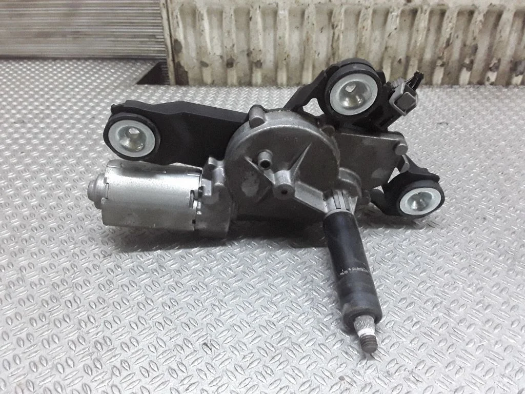Rear window wiper motor – Ford Focus C-MAX (2003-2010)