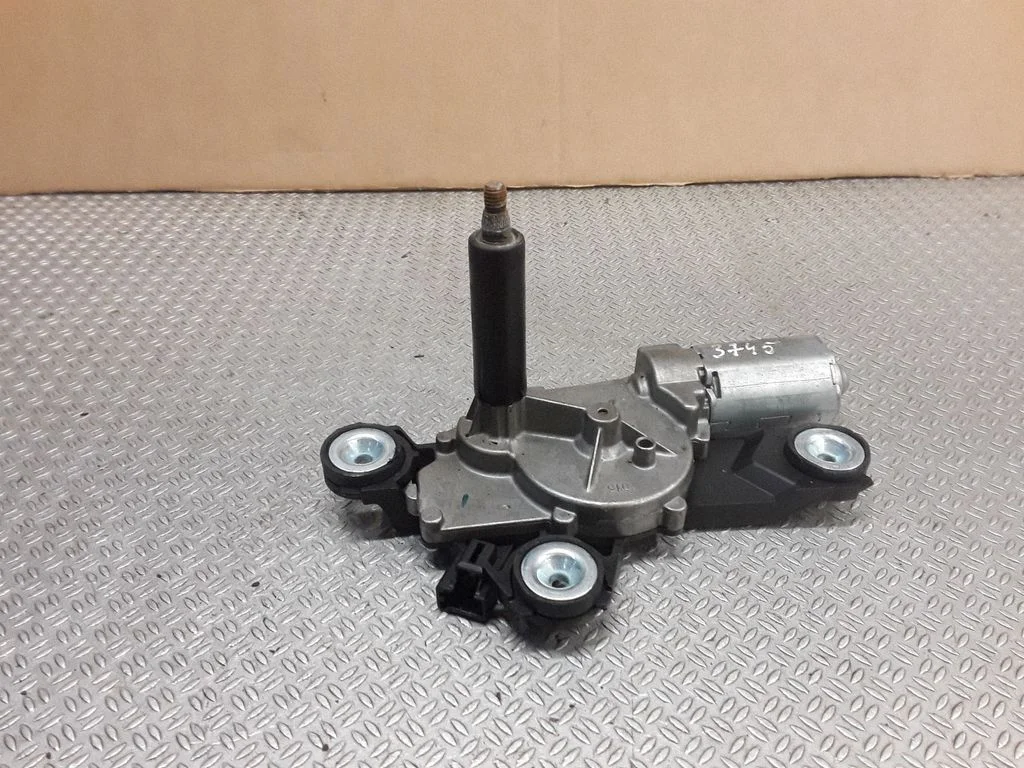 Rear window wiper motor – Ford Focus C-MAX (2003-2010)