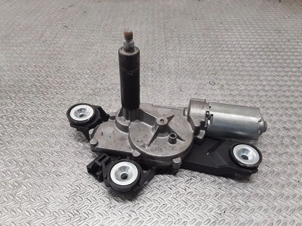 Rear window wiper motor – Ford Focus C-MAX (2003-2010)