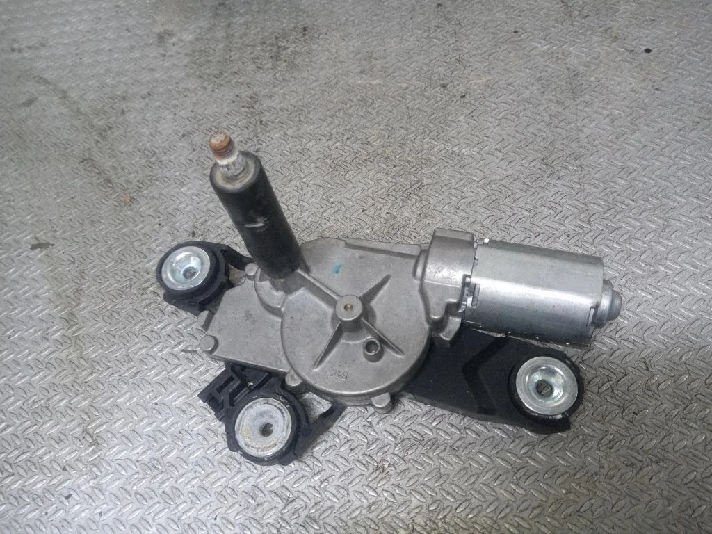 Rear window wiper motor – Volvo V50 (2004-2007)