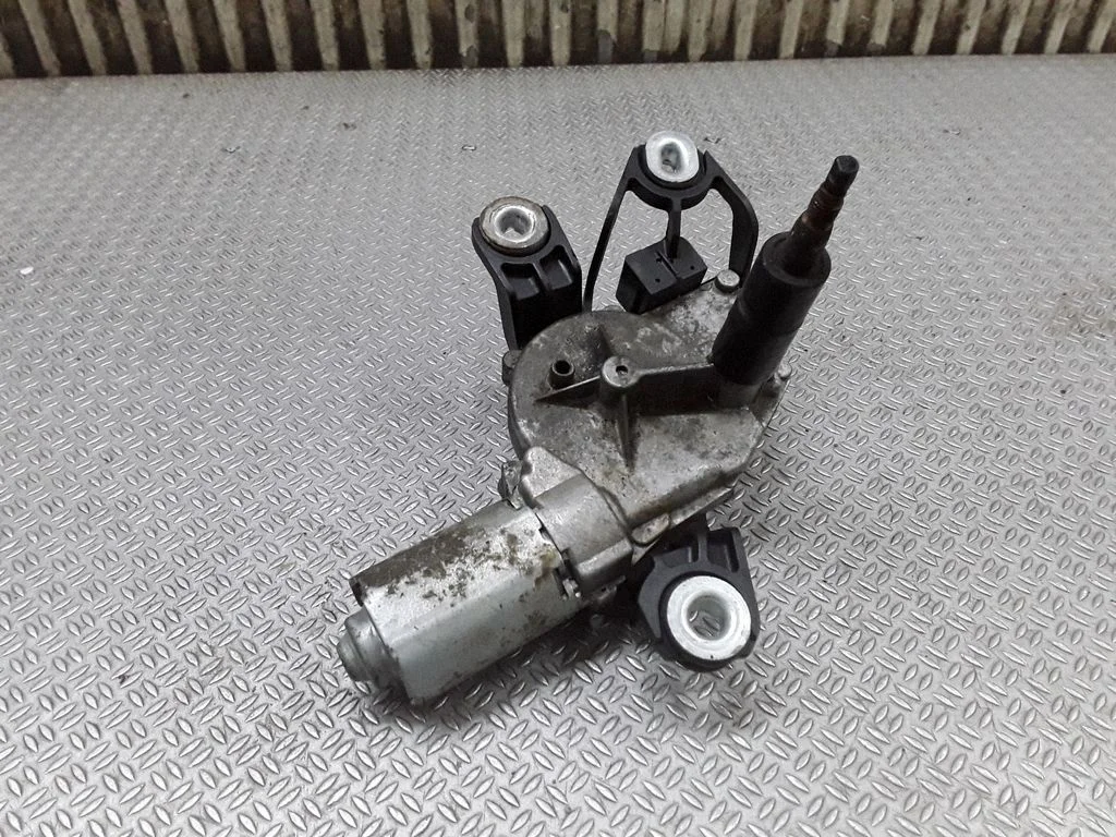 Rear window wiper motor – Volkswagen Golf Plus (2005-2013)