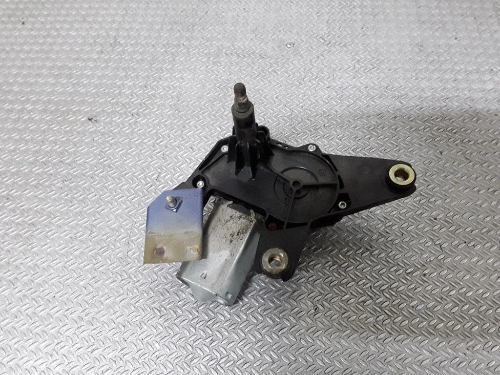 Rear window wiper motor – Nissan Micra (2003-2007)