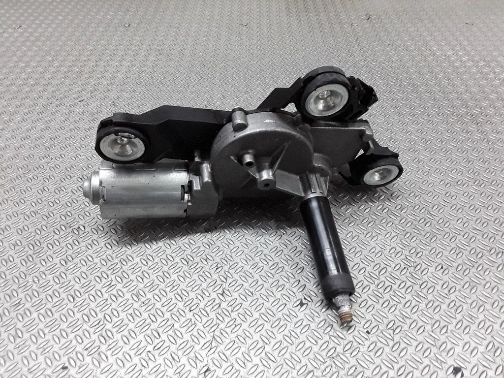 Rear window wiper motor – Volvo V50 (2004-2007)
