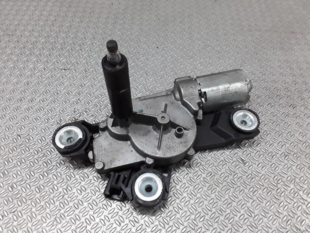 Rear window wiper motor – Ford Focus C-MAX (2003-2010)