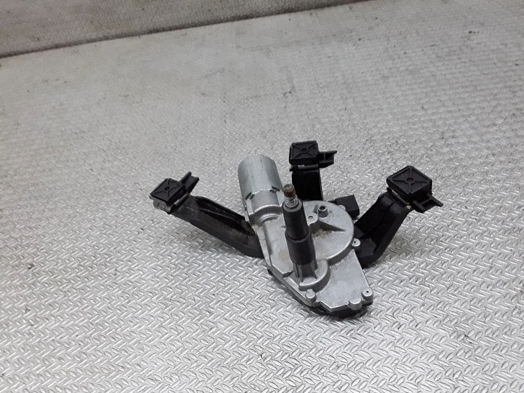 Rear window wiper motor – Peugeot 207 CC (2007-2014)