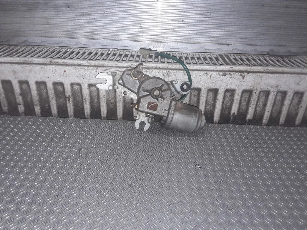 Tagaklaasi kojamehe mootor 8513087202 – Daihatsu Move L900 (1998-2002)