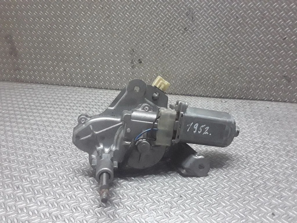 Rear window wiper motor – Mazda 5 (2005-2010)
